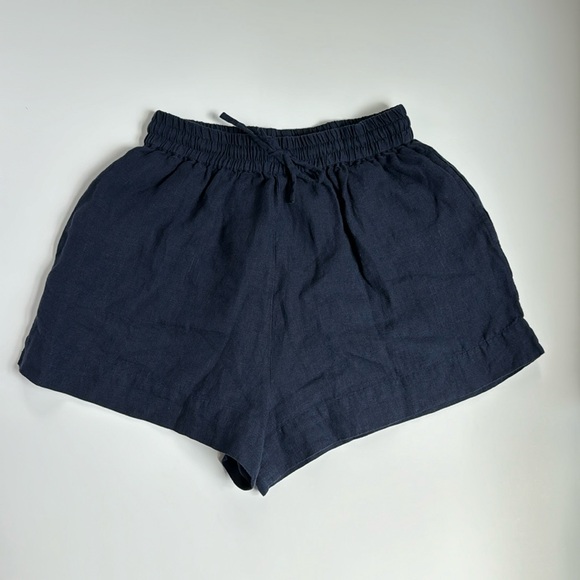 Mamène Vacation Shorts Navy Linen Size 2 (M/L) - Picture 4 of 10